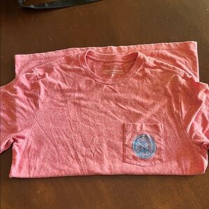 Vineyard Vines Men's Heathered Red Tee with Pocket